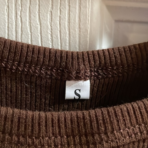 Amazon tank top - Picture 2 of 2